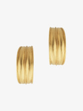 Load image into Gallery viewer, Large Laurel Hinged Hoop Earrings