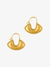 Load image into Gallery viewer, Small Boat Shaped Earrings
