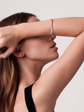 Load image into Gallery viewer, Antifer Bracelet
