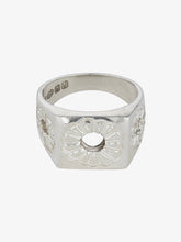 Load image into Gallery viewer, The marigold signet
