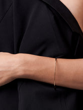 Load image into Gallery viewer, 1HQi_ygvsLaSdYUGabklL4SaWVnEoxv_o:13:model:women
