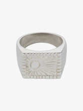 Load image into Gallery viewer, The sunshine signet
