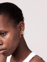 Load image into Gallery viewer, Coral seafire earring
