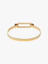 Load image into Gallery viewer, Bracelet with Oval Buckle handcrafted in gold
