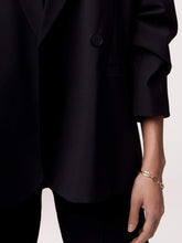 Load image into Gallery viewer, Bracelet medium chain handcrafted in gold
