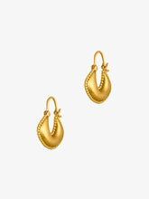 Load image into Gallery viewer, Small Boat Shaped Earrings
