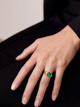 Load image into Gallery viewer, Emerald Roz Ring
