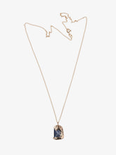 Load image into Gallery viewer, The rose pendant, blue cracked sapphire
