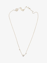 Load image into Gallery viewer, Three-step Rose Cut Necklace
