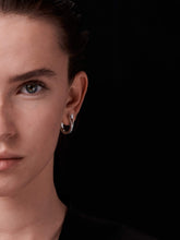 Load image into Gallery viewer, Serti Inversé Earring
