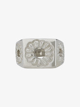 Load image into Gallery viewer, The marigold signet
