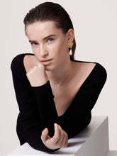 Load image into Gallery viewer, 1kjtExHaclIULLNtYufgsmcV-pdmuK3JT:12:model:women
