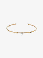 Load image into Gallery viewer, Three Stone Cuff
