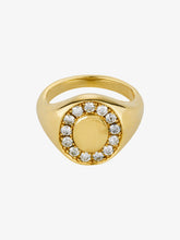 Load image into Gallery viewer, Moment Signet ring with single diamond pavé handcrafted in gold
