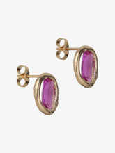 Load image into Gallery viewer, The saffron stud
