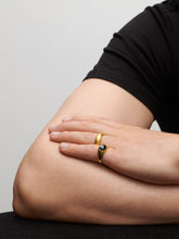 Load image into Gallery viewer, 1668471d-dae8-4fb0-b18a-1e4e883c6e9c:4:editorial:men
