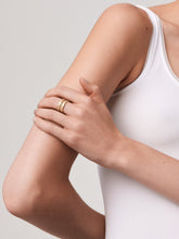 Load image into Gallery viewer, Roxy Nude Graphic Ring
