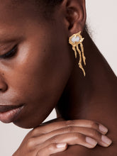 Load image into Gallery viewer, L'amore Oceania Earring, Big
