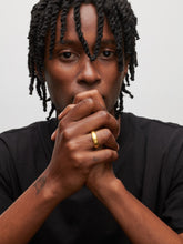 Load image into Gallery viewer, 1668471d-dae8-4fb0-b18a-1e4e883c6e9c:6:model:men
